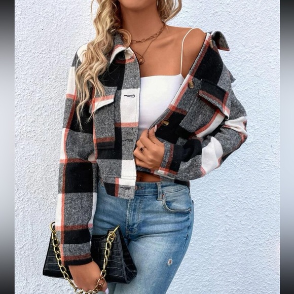 Boho navy blue plaid button down cropped jacket - Picture 13 of 16